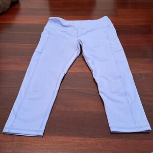 New CVG Capri leggings Size Large light PURPLE
Constantly Varied Gear